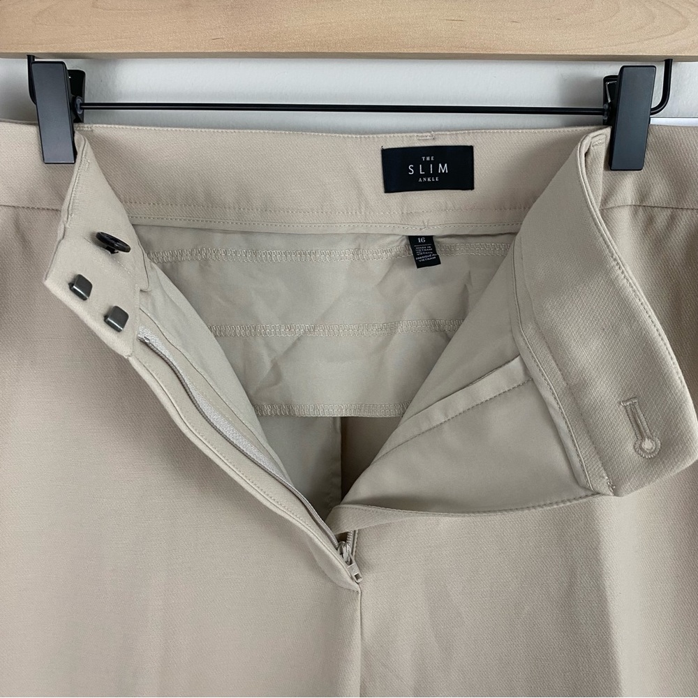 WHBM The Slim Khaki Ankle Pant - Picture 3 of 6